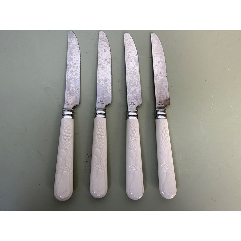 Gibson Steak Knives Set of 4 White Fruit Embossed Stainless Steel Knives